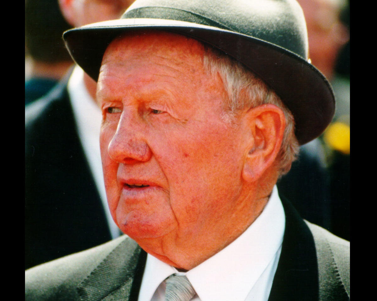 George Hanlon - Australian Racing Museum